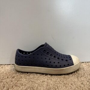 Native Shoes Kids Size C10 Blue Jefferson Slip On Water Shoes Lightweight Casual